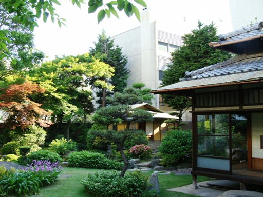 庭園と茶室